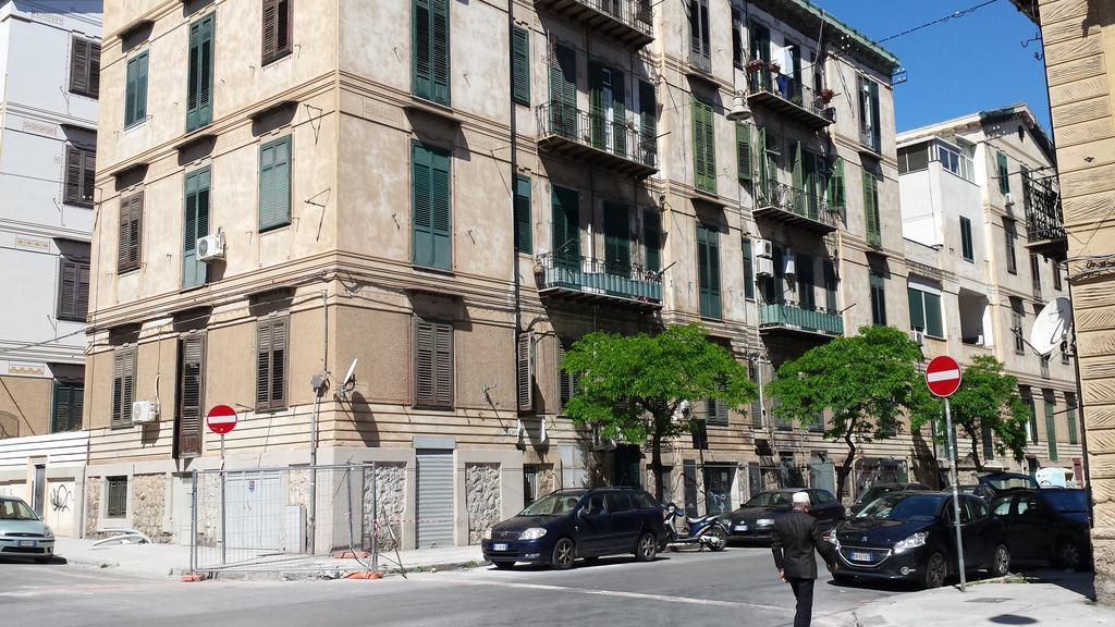 Stazione Marinuzzi Palermo Exterior photo