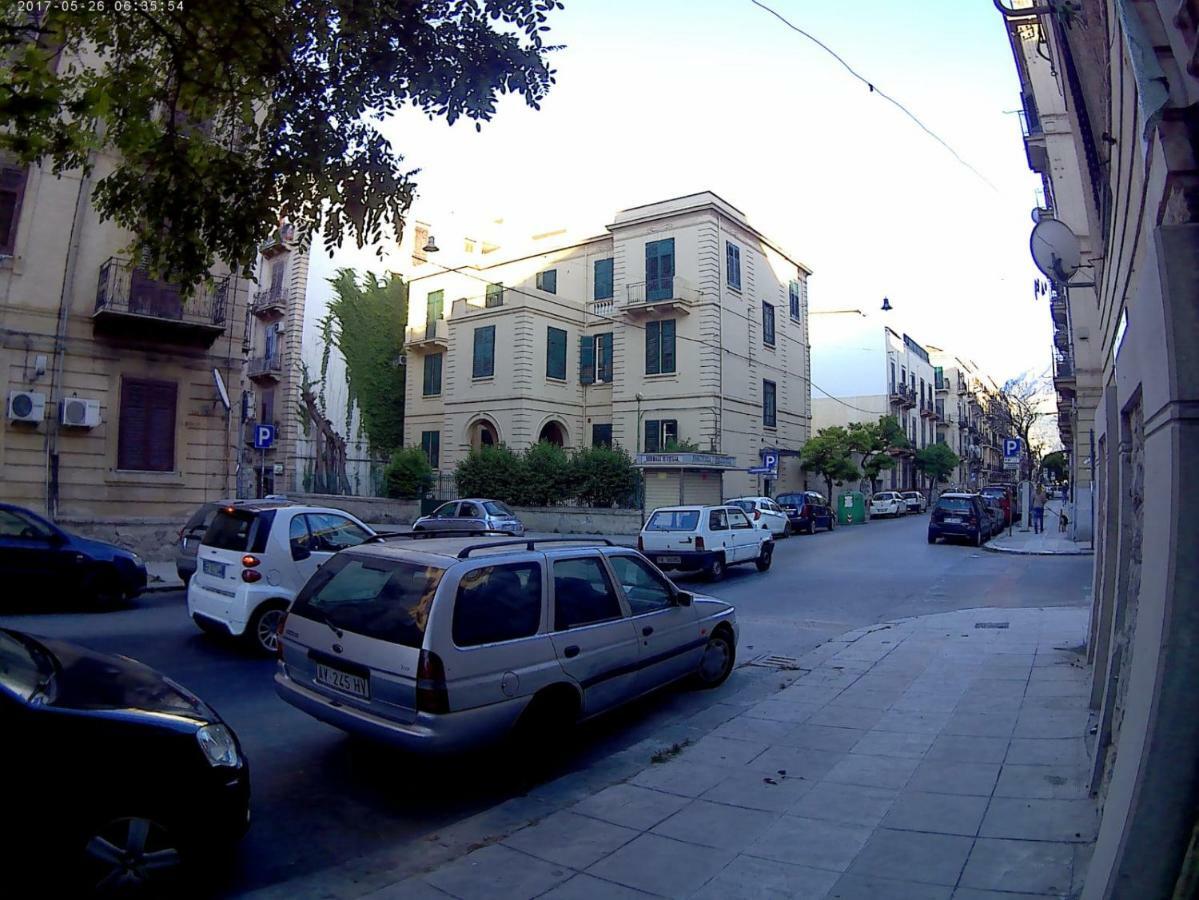 Stazione Marinuzzi Palermo Exterior photo